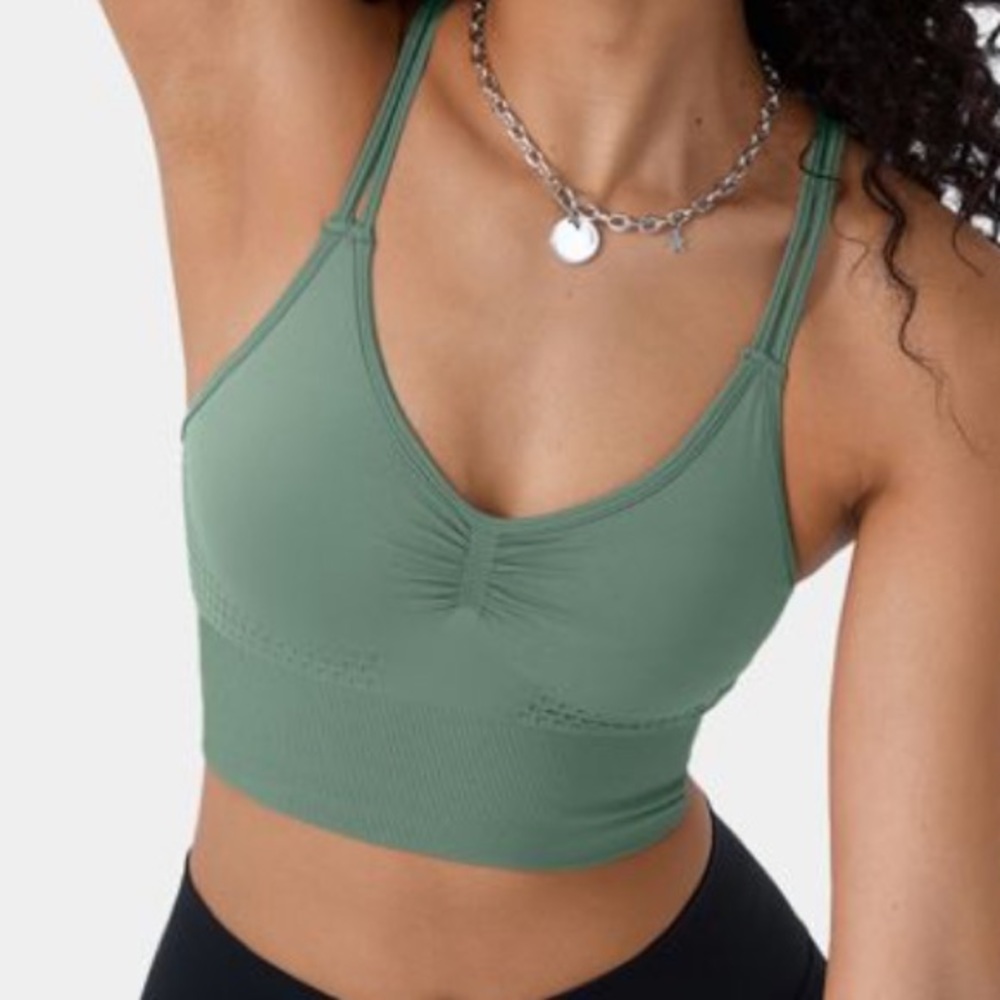 Halara Seamless Flow Low Support Ruched Double Straps Crisscross Sports Bra